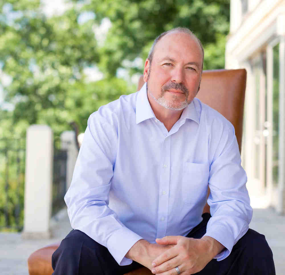 Robin-Driver - Owner-Broker - Center Hill Real Estate